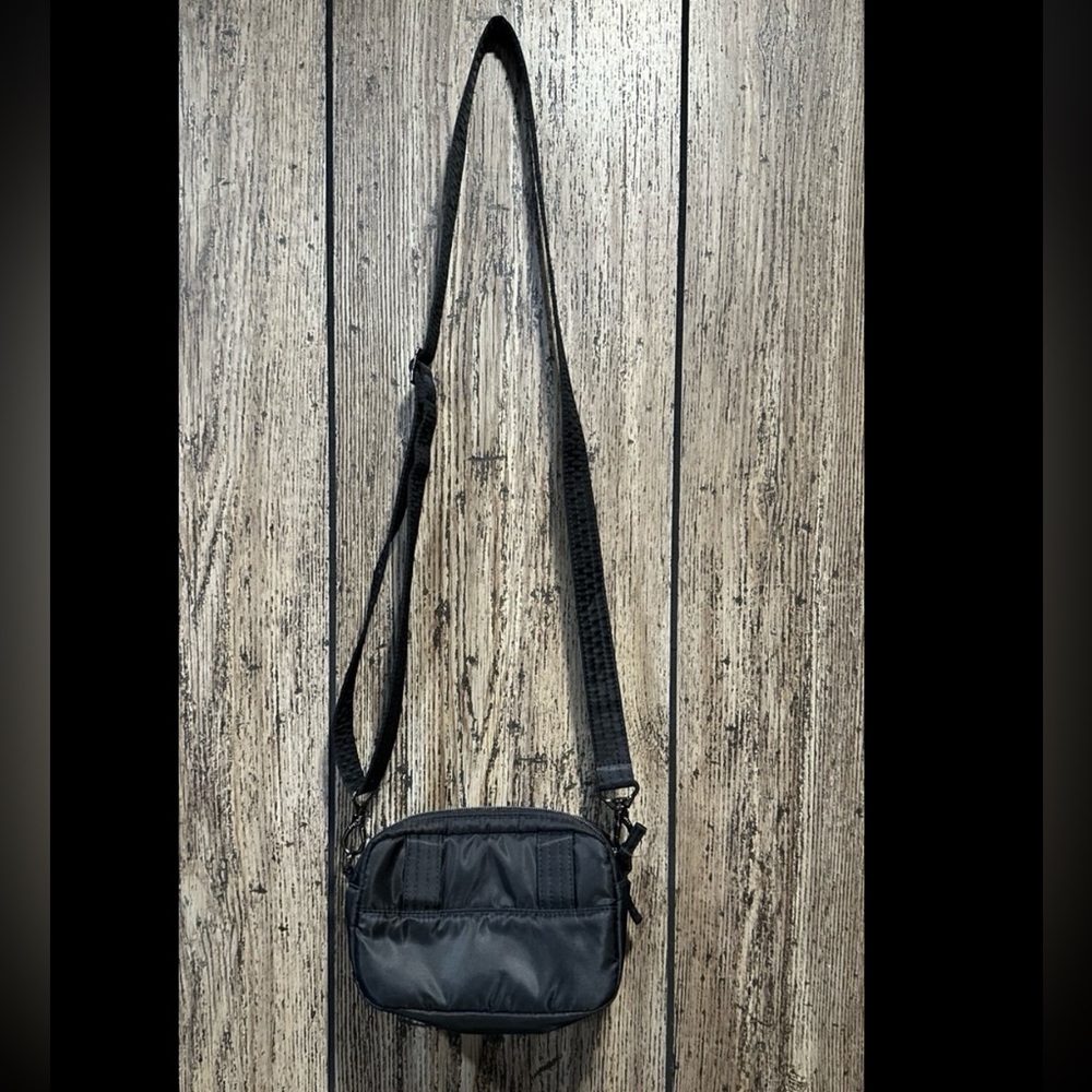 Lug Classic Convertible Crossbody Bag - Coupe - Picture 3 of 7